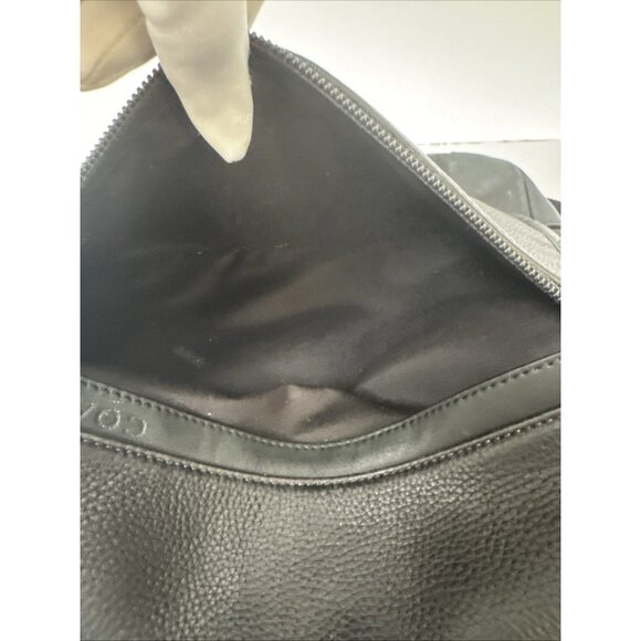 Coach Black Leather Crossbody Messenger Bag With Adjustable Strap & Zip Pocket - Picture 10 of 16